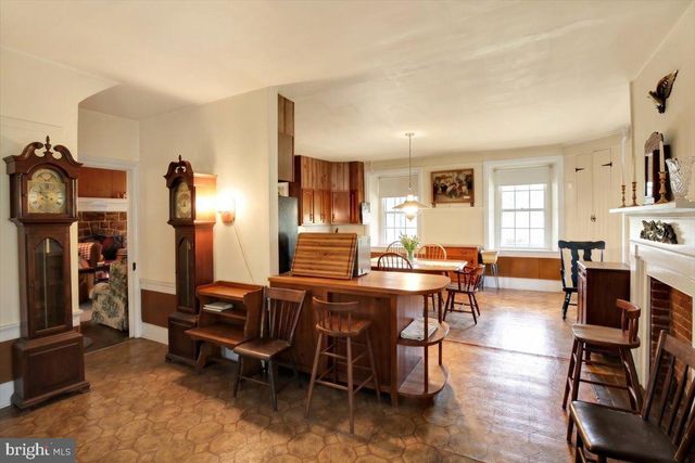 465 ANTIETAM RD, Reading, PA 19606