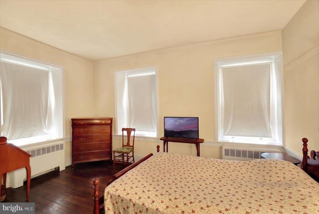 465 ANTIETAM RD, Reading, PA 19606