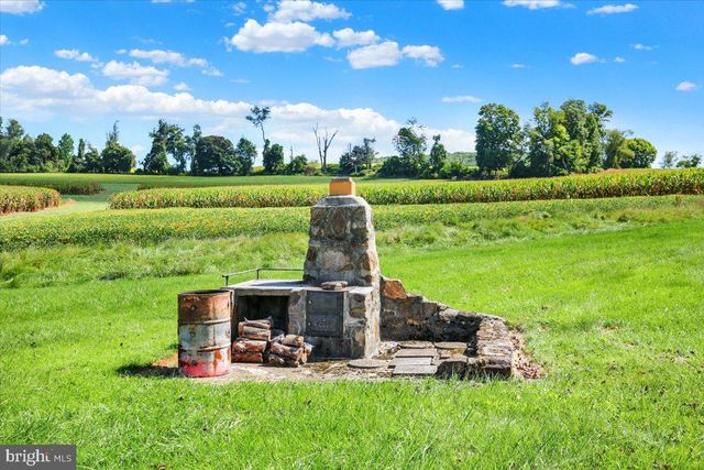 465 ANTIETAM RD, Reading, PA 19606