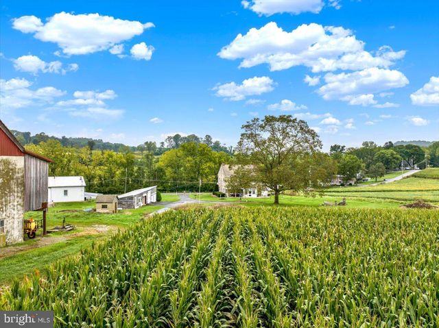 465 ANTIETAM RD, Reading, PA 19606