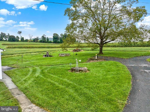 465 ANTIETAM RD, Reading, PA 19606