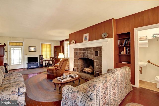 465 ANTIETAM RD, Reading, PA 19606