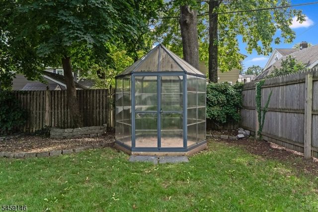 106 Wildwood Ave, Montclair Twp., NJ 07043