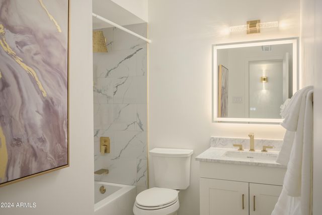 5818 N Granite Reef Road, Scottsdale, AZ 85250