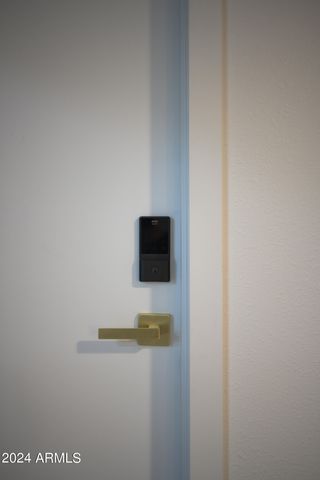 5818 N Granite Reef Road, Scottsdale, AZ 85250