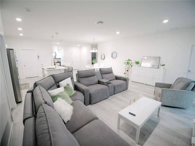 237 MARION OAKS TRAIL, Ocala, FL 34473