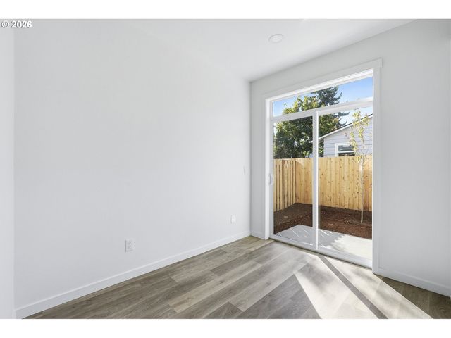 8716 Se Bybee Blvd, Portland, OR 97266