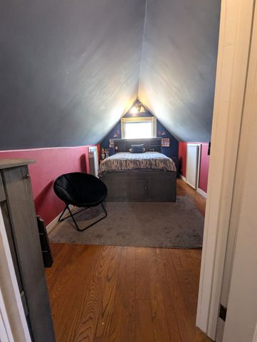 331 Jackson St, Paris, TN 38242