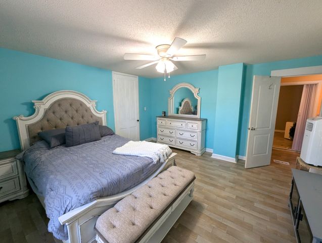 331 Jackson St, Paris, TN 38242