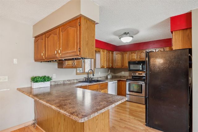 2463 110th Street, Marengo, IA 52301