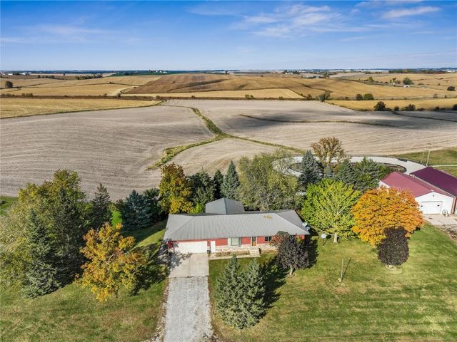 2463 110th Street, Marengo, IA 52301