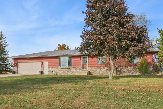 2463 110th Street, Marengo, IA 52301