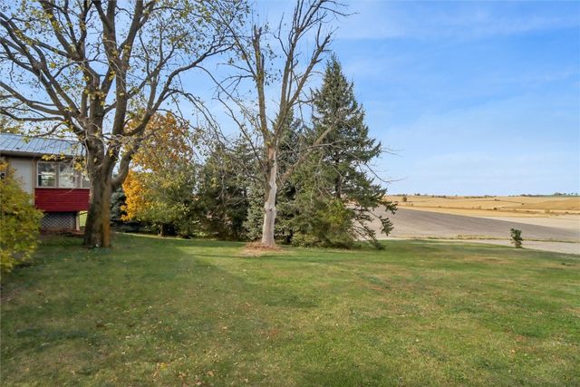 2463 110th Street, Marengo, IA 52301