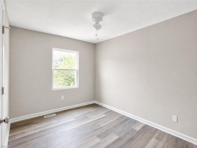 4021 Sloop TRL, Chesapeake, VA 23321