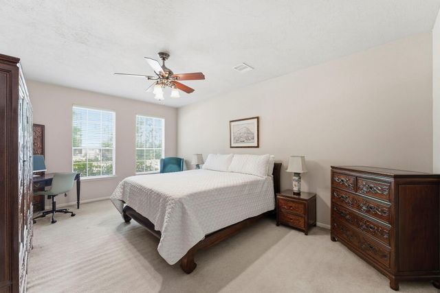 77 W Night Heron Place, The Woodlands, TX 77382