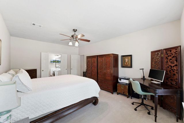 77 W Night Heron Place, The Woodlands, TX 77382