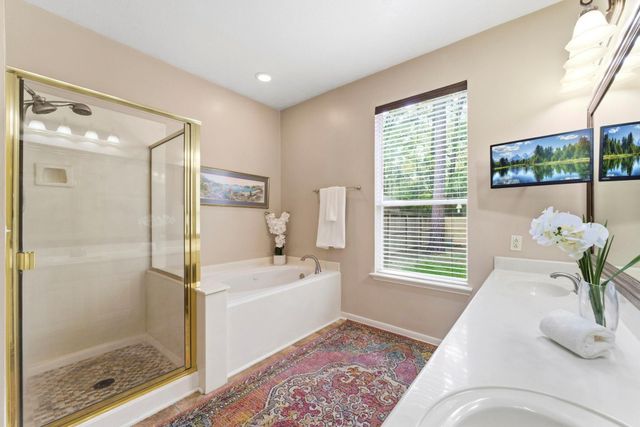 77 W Night Heron Place, The Woodlands, TX 77382