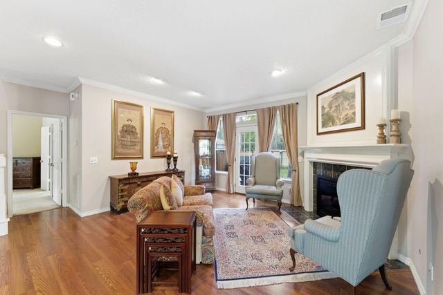 77 W Night Heron Place, The Woodlands, TX 77382