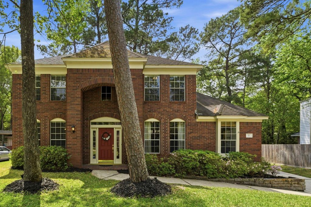 77 W Night Heron Place, The Woodlands, TX 77382