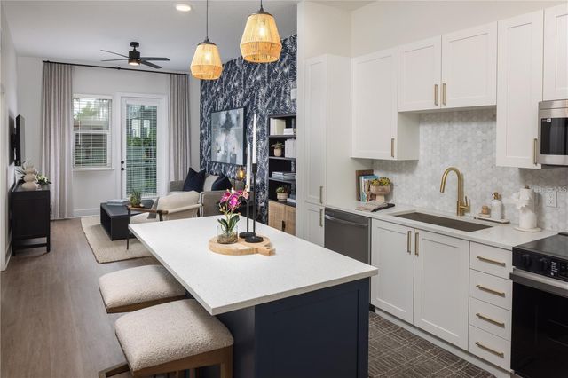 5127 W TYSON AVENUE TH2, Tampa, FL 33611