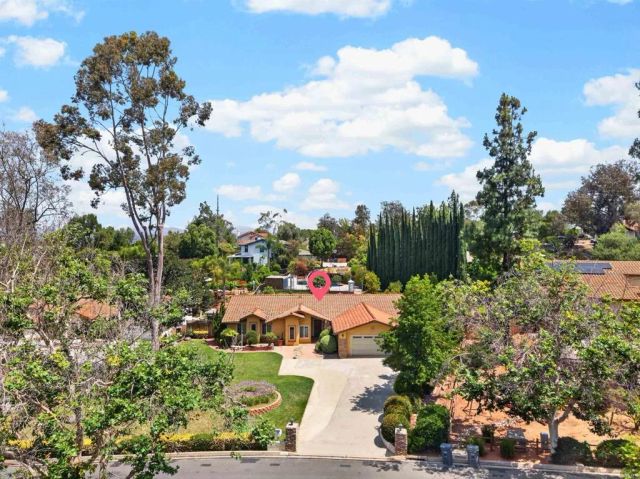 1654 Candlelight Ave, Escondido, CA 92029