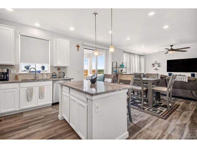 39286 Hart Cir, Elizabeth, CO 80107
