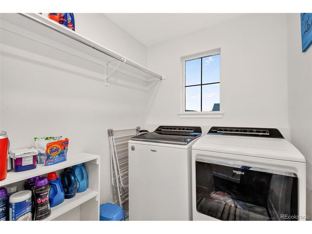 39286 Hart Cir, Elizabeth, CO 80107