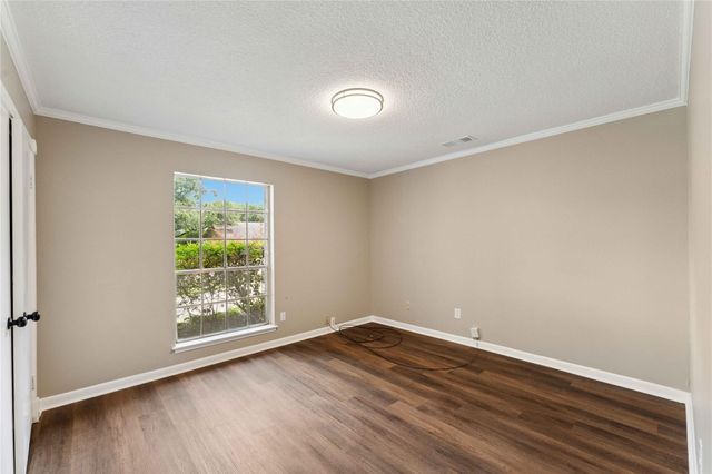 8015 Burning Hills Drive, Houston, TX 77071