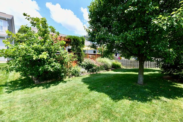 10759 Glenwyck Place, Noblesville, IN 46060