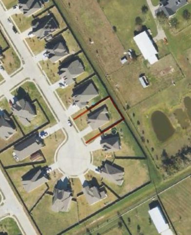 7419 Hillside Avenue, Mont Belvieu, TX 77523