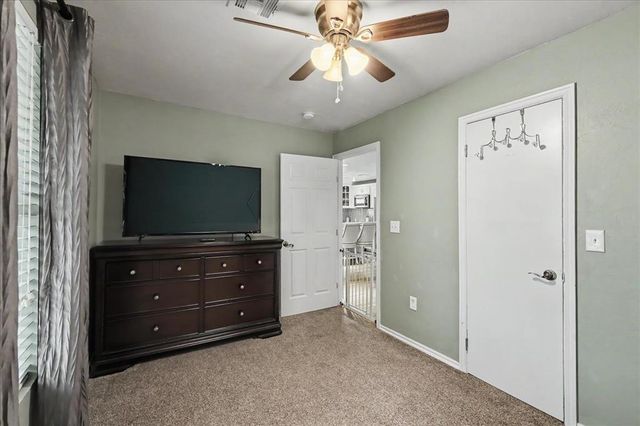 4043 NW 8th Street, Oklahoma City, OK 73107