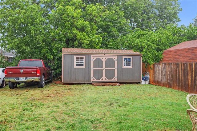 4043 NW 8th Street, Oklahoma City, OK 73107