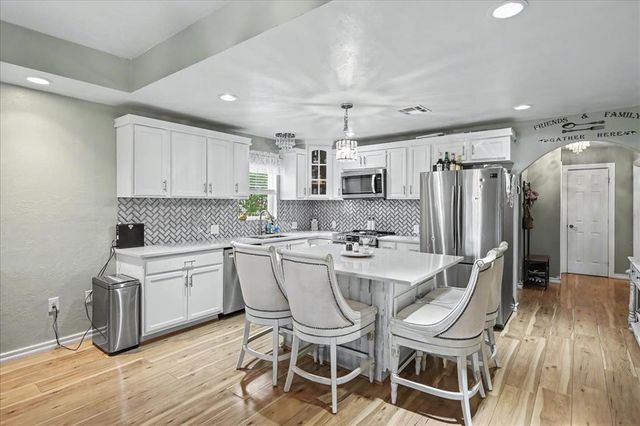4043 NW 8th Street, Oklahoma City, OK 73107