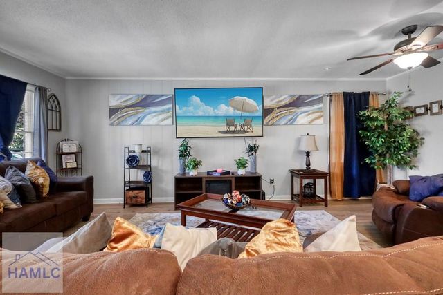 136 Groveland Street, Jesup, GA 31545