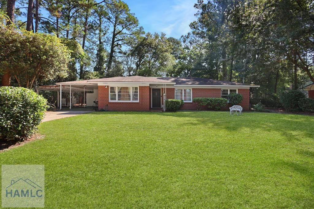 136 Groveland Street, Jesup, GA 31545