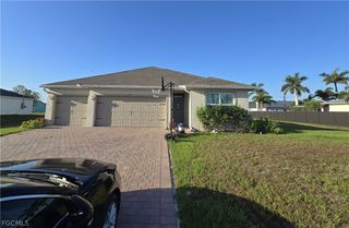 336 NW 15th TER, Cape Coral, FL 33993