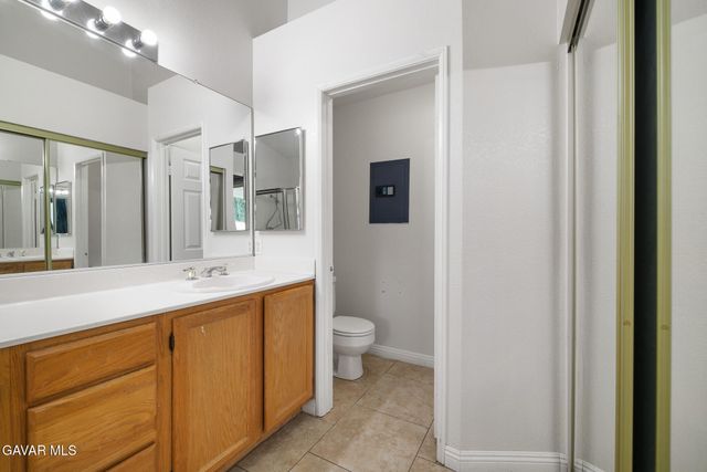 38814 Barrington Street, Palmdale, CA 93551