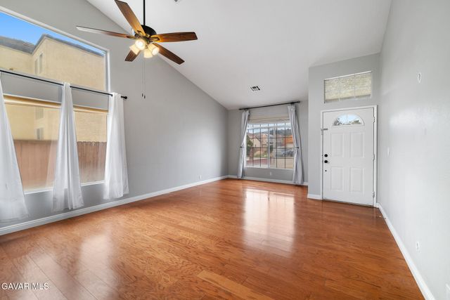 38814 Barrington Street, Palmdale, CA 93551