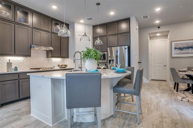 409 Somerville Drive, Mckinney, TX 75071