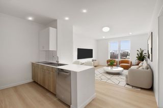 40 Centre St 602, Brookline, MA 02446