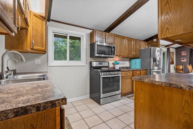 W153N9940 Neptune DRIVE, Germantown, WI 53022