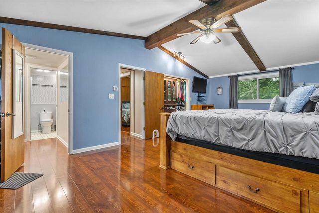 W153N9940 Neptune DRIVE, Germantown, WI 53022