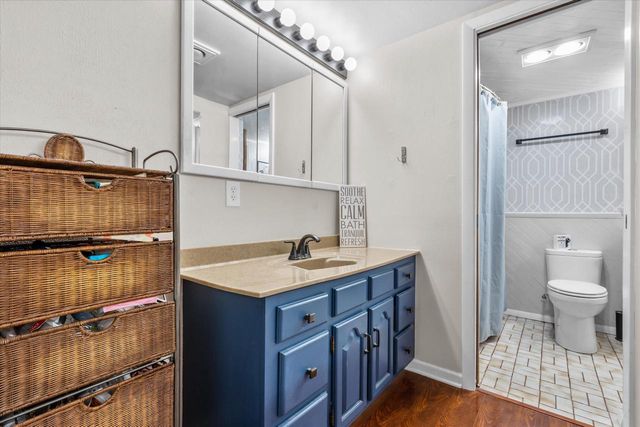 W153N9940 Neptune DRIVE, Germantown, WI 53022