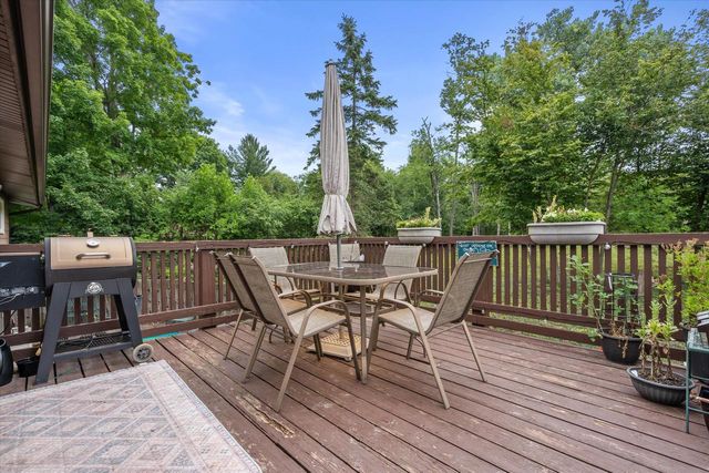 W153N9940 Neptune DRIVE, Germantown, WI 53022
