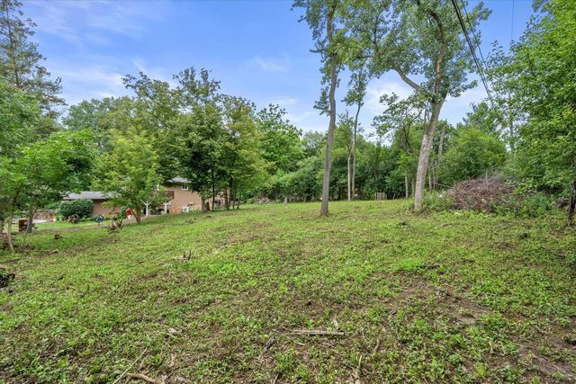W153N9940 Neptune DRIVE, Germantown, WI 53022