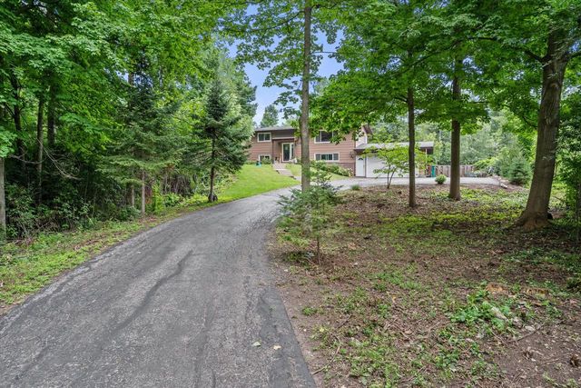 W153N9940 Neptune DRIVE, Germantown, WI 53022