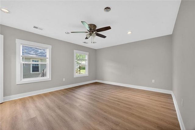2715 S 37th Street, Kansas City, KS 66106