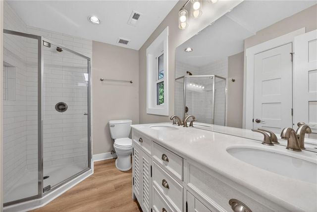 2715 S 37th Street, Kansas City, KS 66106