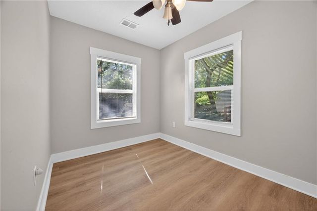 2715 S 37th Street, Kansas City, KS 66106