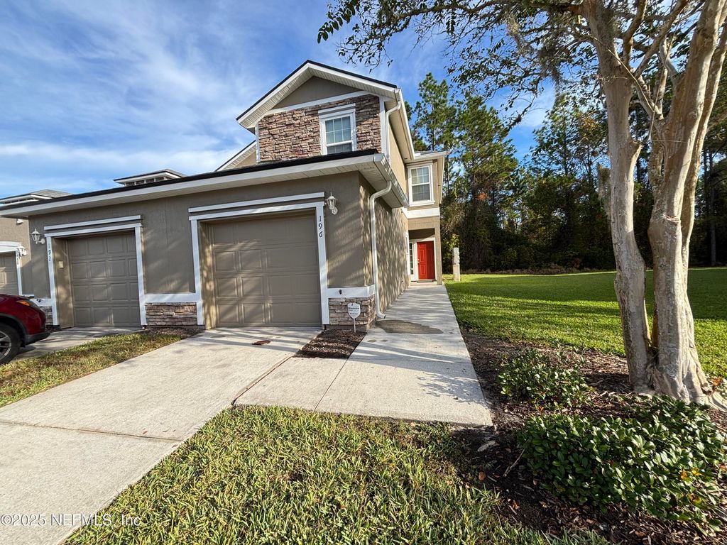 196 LEESE Drive, St. Johns, FL 32259